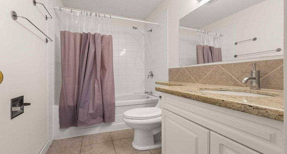 268 Madeira Place, Calgary, Alberta T2A5T1, 5 Bedroom Bedrooms, 0 ,2 BathroomBathrooms,Residential,For Sale,Madeira,0,A2326897
