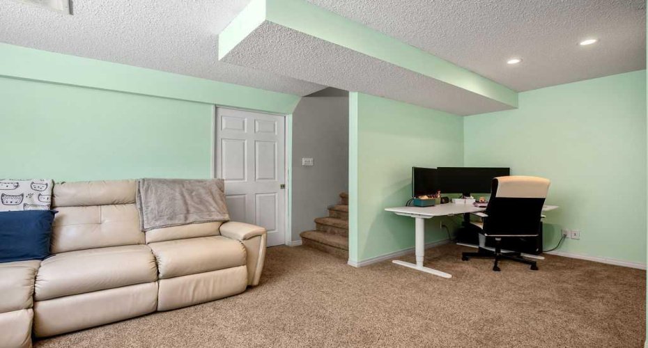 275 Everstone Drive, Calgary, Alberta T2Y 4v2, 2 Bedroom Bedrooms, 0 ,3 BathroomBathrooms,Residential,For Sale,Everstone,0,A2326916