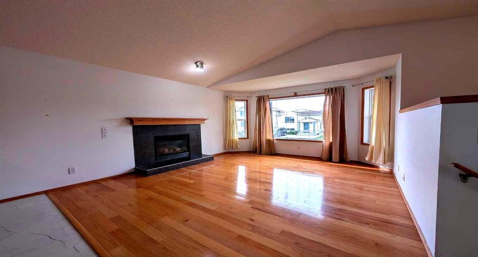 Living Room-1