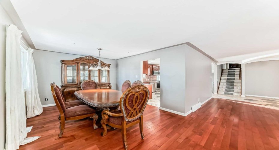 284211 Township Road 252, Rural Rocky View County, Alberta T1Z 0M7, 4 Bedroom Bedrooms, 0 ,3 BathroomBathrooms,Residential,For Sale,Township Road 252,0,A2327497