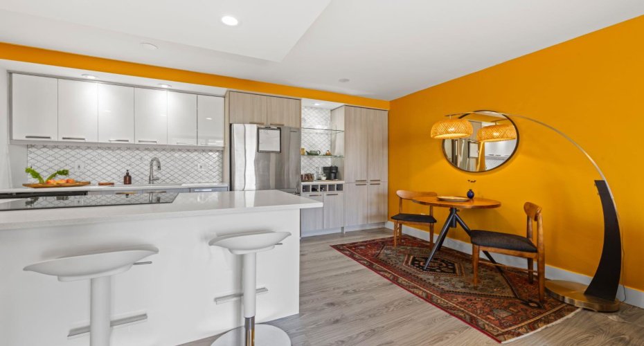 2909 17 Avenue, Calgary, Alberta T3E 0B1, 2 Bedroom Bedrooms, 0 ,1 BathroomBathrooms,Residential,For Sale,17,0,A2306308
