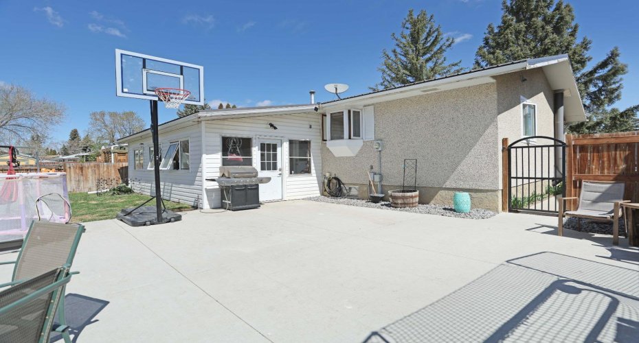 59 Greenbrook Drive, Brooks, Alberta T1R 0J6, 4 Bedroom Bedrooms, 0 ,3 BathroomBathrooms,Residential,For Sale,Greenbrook,0,A2309786