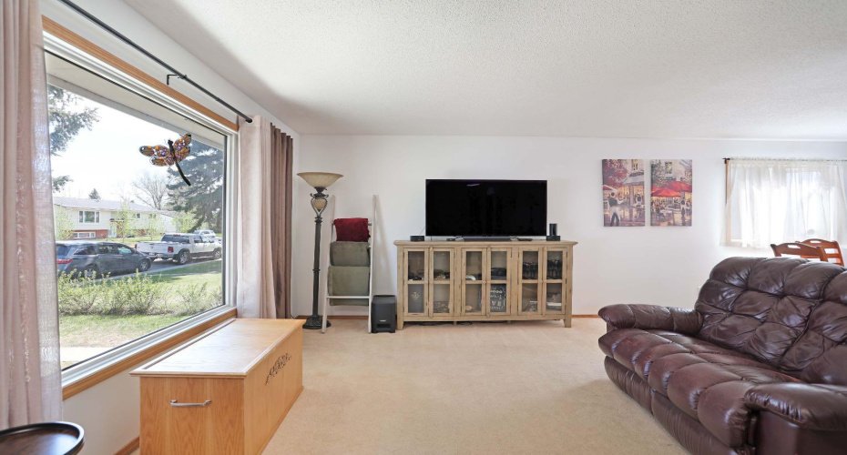 59 Greenbrook Drive, Brooks, Alberta T1R 0J6, 4 Bedroom Bedrooms, 0 ,3 BathroomBathrooms,Residential,For Sale,Greenbrook,0,A2309786