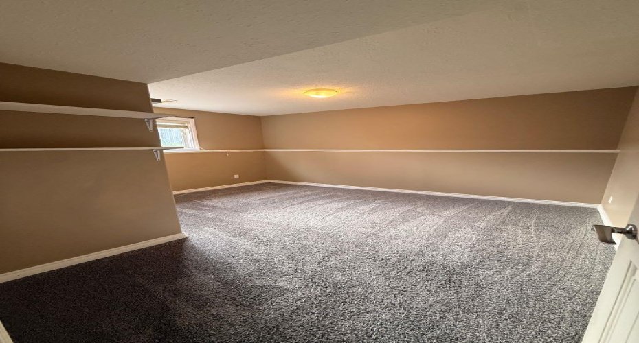 9106 Willow Drive, Grande Prairie, Alberta T8W0G8, 5 Bedroom Bedrooms, 0 ,3 BathroomBathrooms,Residential,For Sale,Willow Drive,0,A2314666