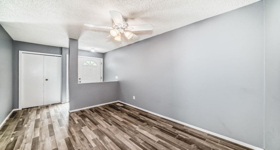 3015 51 Street, Calgary, Alberta T3E 6N5, 2 Bedroom Bedrooms, 0 ,1 BathroomBathrooms,Residential,For Sale,51,0,A2315803