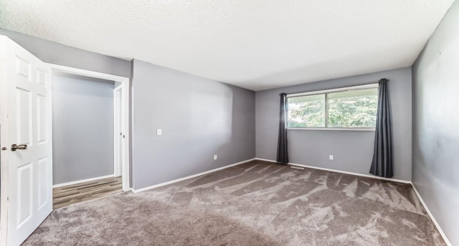3015 51 Street, Calgary, Alberta T3E 6N5, 2 Bedroom Bedrooms, 0 ,1 BathroomBathrooms,Residential,For Sale,51,0,A2315803
