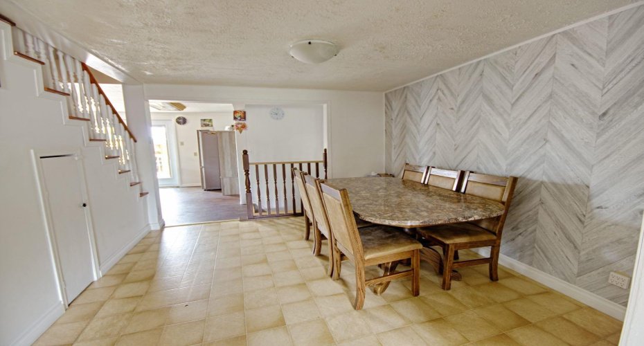 5109 44 ave, Taber, Alberta T1G1A9, 4 Bedroom Bedrooms, 0 ,2 BathroomBathrooms,Residential,For Sale,44 ave,0,A2316359