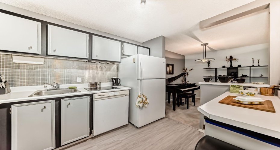 51 Cedar Springs Gardens, Calgary, Alberta T2W 5J9, 2 Bedroom Bedrooms, 0 ,2 BathroomBathrooms,Residential,For Sale,Cedar Springs,0,A2316443