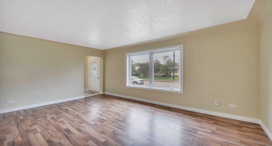 4030 51A Street, Red Deer, Alberta T4N 2B3, 4 Bedroom Bedrooms, 0 ,2 BathroomBathrooms,Residential,For Sale,51A,0,A2316698