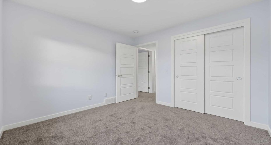 40 Creekside Way, Calgary, Alberta T2X 6E2, 3 Bedroom Bedrooms, 0 ,3 BathroomBathrooms,Residential,For Sale,Creekside,0,A2317422