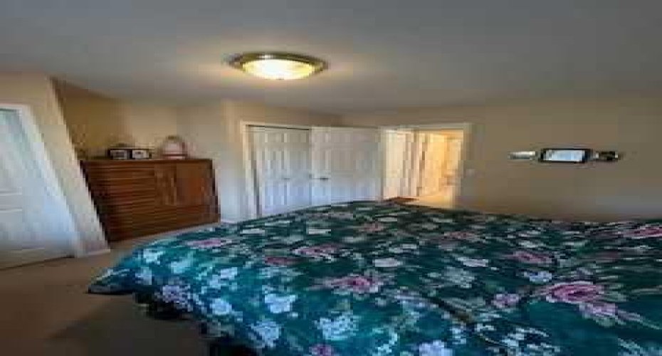 140 Dovista Court, Calgary, Alberta T2B 3P4, 2 Bedroom Bedrooms, 0 ,1 BathroomBathrooms,Residential,For Sale,Dovista,0,A2317904