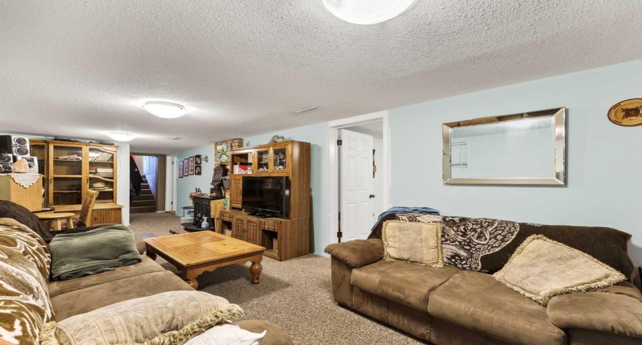 6317 Township Road 114, Rural Cypress County, Alberta T1A 7H1, 3 Bedroom Bedrooms, 0 ,2 BathroomBathrooms,Residential,For Sale,Township Road 114,0,A2317951