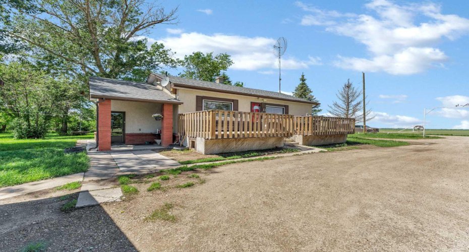 6317 Township Road 114, Rural Cypress County, Alberta T1A 7H1, 3 Bedroom Bedrooms, 0 ,2 BathroomBathrooms,Residential,For Sale,Township Road 114,0,A2317951