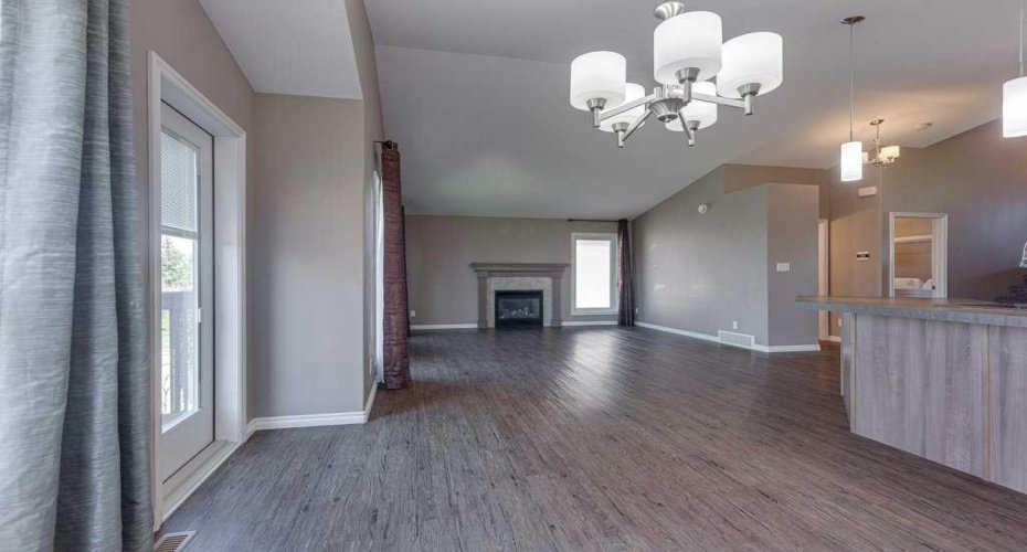 84 Windermere Close, Red Deer, Alberta T4N 2J8, 4 Bedroom Bedrooms, 0 ,3 BathroomBathrooms,Residential,For Sale,Windermere,0,A2327198