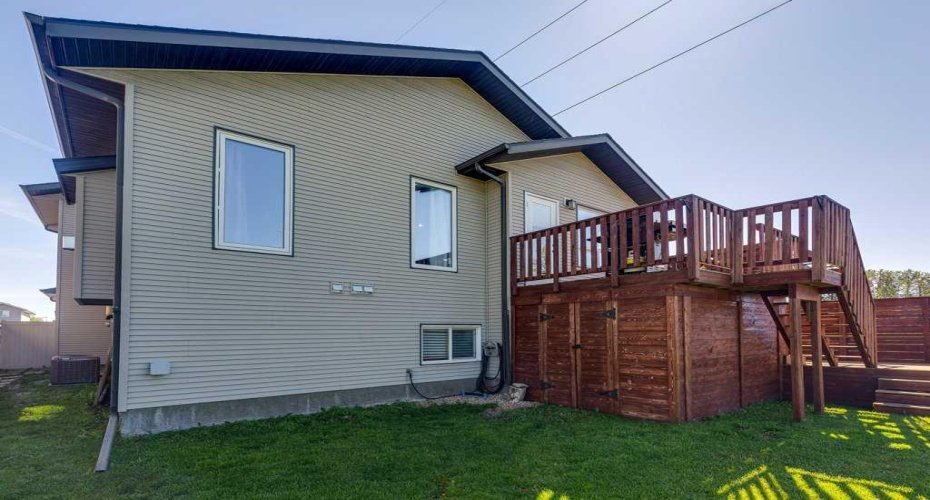 84 Windermere Close, Red Deer, Alberta T4N 2J8, 4 Bedroom Bedrooms, 0 ,3 BathroomBathrooms,Residential,For Sale,Windermere,0,A2327198