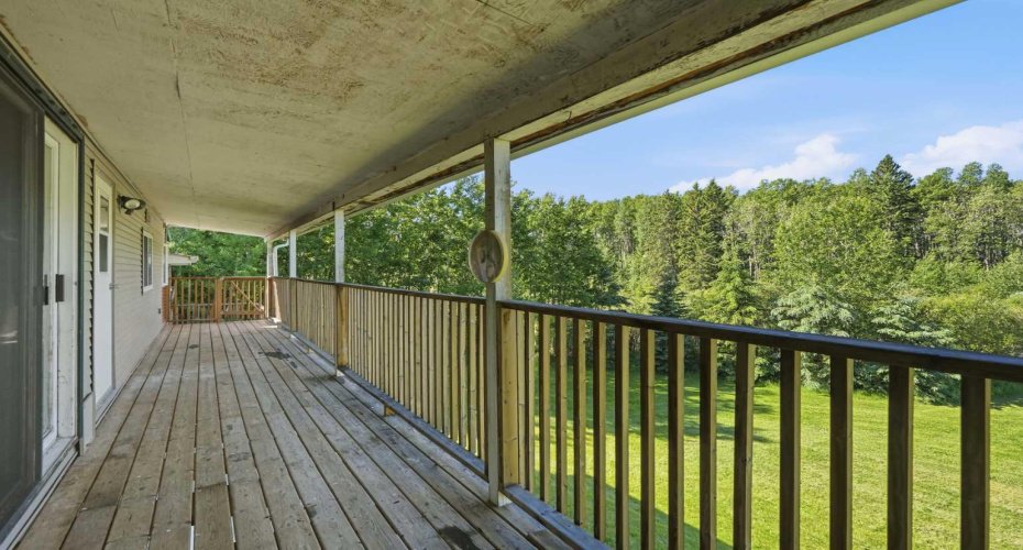 53009 Highway 587, Rural Clearwater County, Alberta T0M 1C0, 6 Bedroom Bedrooms, 0 ,3 BathroomBathrooms,Residential,For Sale,Highway 587,0,A2327204