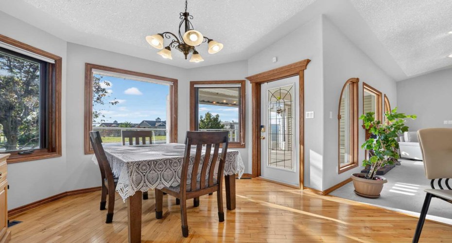 27 Cougar Bay, Lethbridge, Alberta T1H 6H3, 3 Bedroom Bedrooms, 0 ,3 BathroomBathrooms,Residential,For Sale,Cougar,0,A2327209