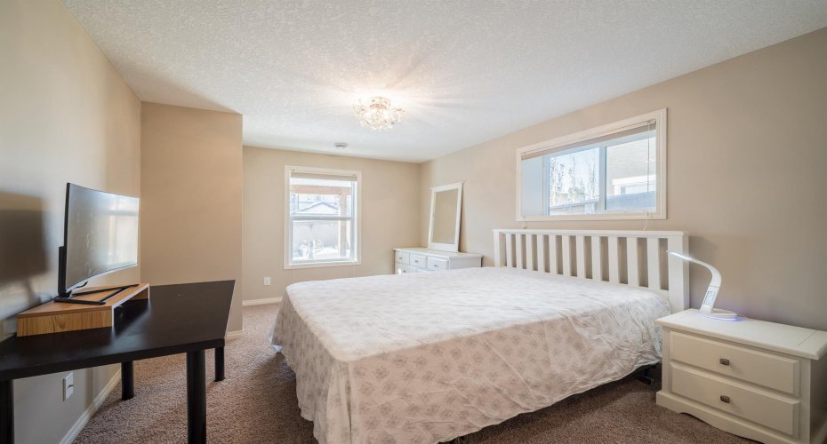7 Aspen Stone Grove, Calgary, Alberta T3H 0H3, 4 Bedroom Bedrooms, 0 ,4 BathroomBathrooms,Residential,For Sale,Aspen Stone,0,A2327240