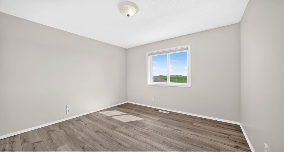 417 9 Street, Beiseker, Alberta T0M 0G0, 5 Bedroom Bedrooms, 0 ,3 BathroomBathrooms,Residential,For Sale,9,0,A2327254