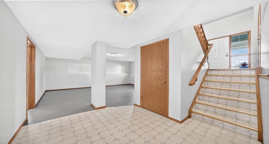 417 9 Street, Beiseker, Alberta T0M 0G0, 5 Bedroom Bedrooms, 0 ,3 BathroomBathrooms,Residential,For Sale,9,0,A2327254