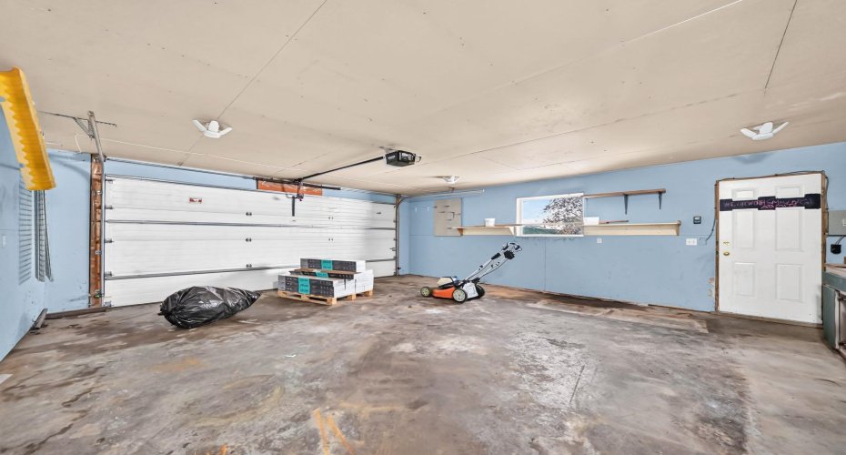 417 9 Street, Beiseker, Alberta T0M 0G0, 5 Bedroom Bedrooms, 0 ,3 BathroomBathrooms,Residential,For Sale,9,0,A2327254