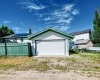 417 9 Street, Beiseker, Alberta T0M 0G0, 5 Bedroom Bedrooms, 0 ,3 BathroomBathrooms,Residential,For Sale,9,0,A2327254