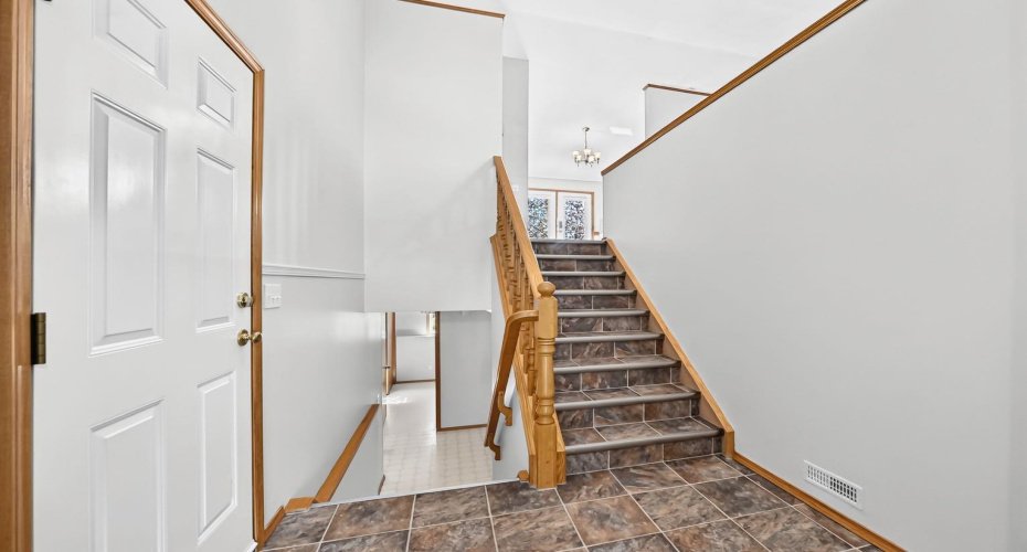 417 9 Street, Beiseker, Alberta T0M 0G0, 5 Bedroom Bedrooms, 0 ,3 BathroomBathrooms,Residential,For Sale,9,0,A2327254
