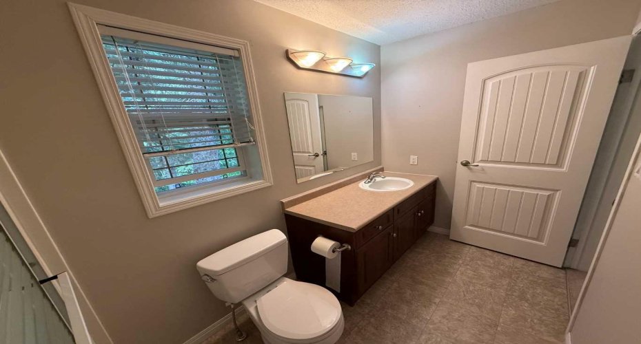 700 Carmichael Lane, Hinton, Alberta T7V1S9, 3 Bedroom Bedrooms, 0 ,2 BathroomBathrooms,Mobile,For Sale,Carmichael,0,A2327261