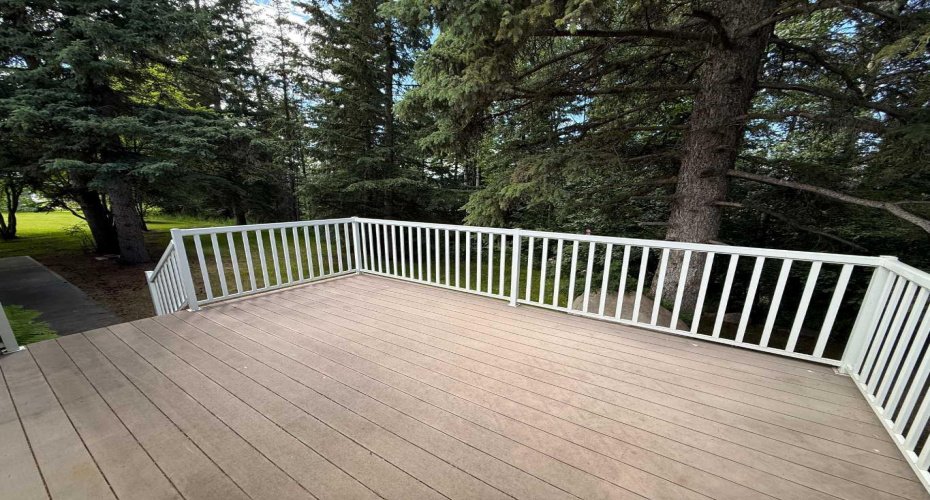 700 Carmichael Lane, Hinton, Alberta T7V1S9, 3 Bedroom Bedrooms, 0 ,2 BathroomBathrooms,Mobile,For Sale,Carmichael,0,A2327261