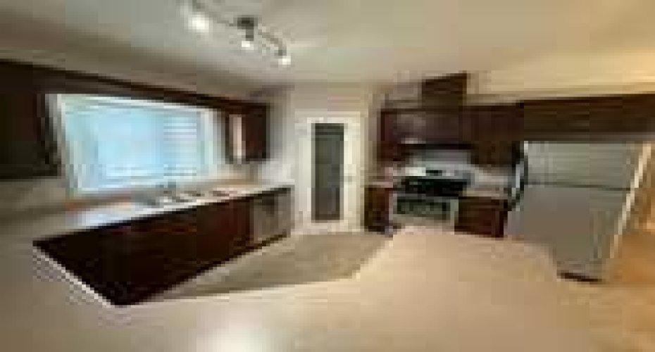 700 Carmichael Lane, Hinton, Alberta T7V1S9, 3 Bedroom Bedrooms, 0 ,2 BathroomBathrooms,Mobile,For Sale,Carmichael,0,A2327261