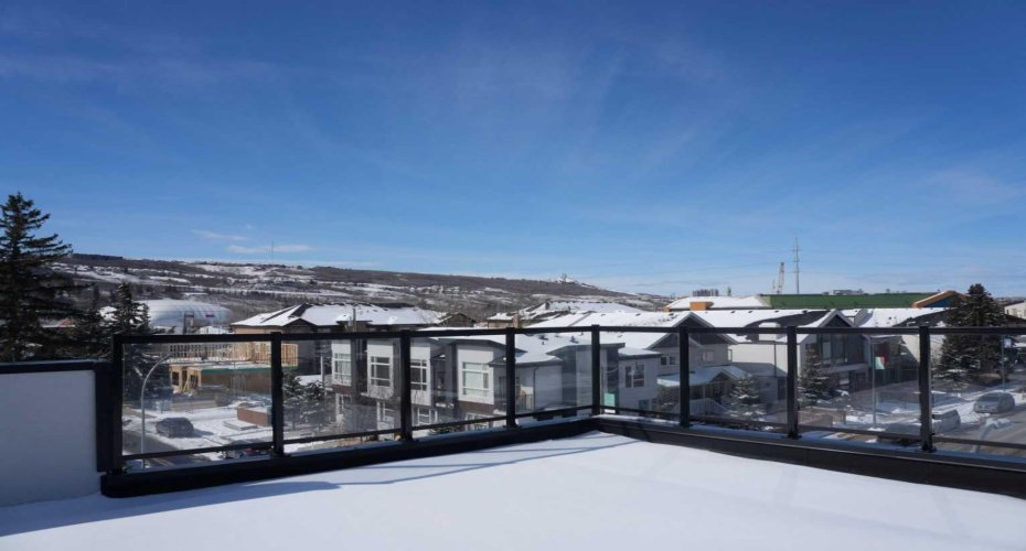 4744 Bowness Road, Calgary, Alberta T3B 0B4, 3 Bedroom Bedrooms, 0 ,4 BathroomBathrooms,Rental,Bowness,0,A2327263