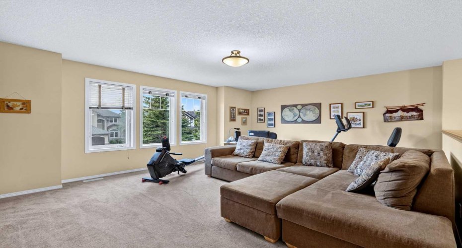 14 Evergreen Common, Calgary, Alberta T2Y 4N8, 3 Bedroom Bedrooms, 0 ,3 BathroomBathrooms,Residential,For Sale,Evergreen,0,A2327294