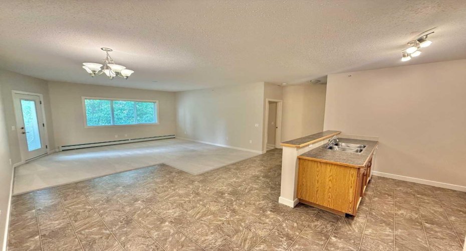 109 Seabolt Drive, Hinton, Alberta T7V1K2, 2 Bedroom Bedrooms, 0 ,2 BathroomBathrooms,Residential,For Sale,Seabolt,0,A2327298