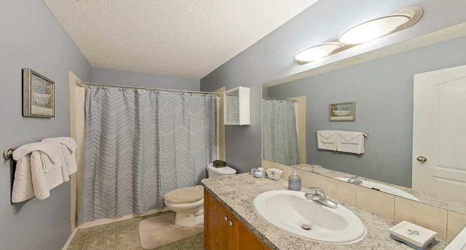 4519 45 Avenue Close Avenue Close, Rocky Mountain House, Alberta T4T 1W8, 3 Bedroom Bedrooms, 0 ,2 BathroomBathrooms,Residential,For Sale,45 Avenue Close,0,A2327339