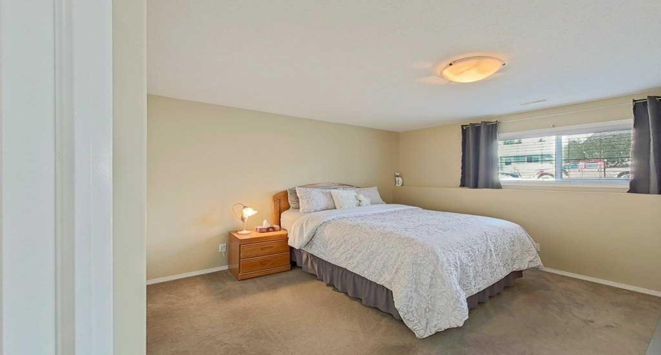 4519 45 Avenue Close Avenue Close, Rocky Mountain House, Alberta T4T 1W8, 3 Bedroom Bedrooms, 0 ,2 BathroomBathrooms,Residential,For Sale,45 Avenue Close,0,A2327339