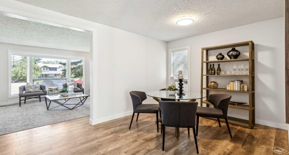 31 Sunvale Court, Calgary, Alberta T2X 5S7, 4 Bedroom Bedrooms, 0 ,2 BathroomBathrooms,Residential,For Sale,Sunvale,0,A2327353