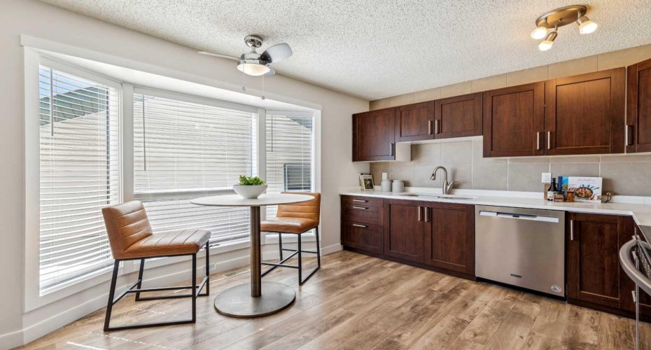 31 Sunvale Court, Calgary, Alberta T2X 5S7, 4 Bedroom Bedrooms, 0 ,2 BathroomBathrooms,Residential,For Sale,Sunvale,0,A2327353