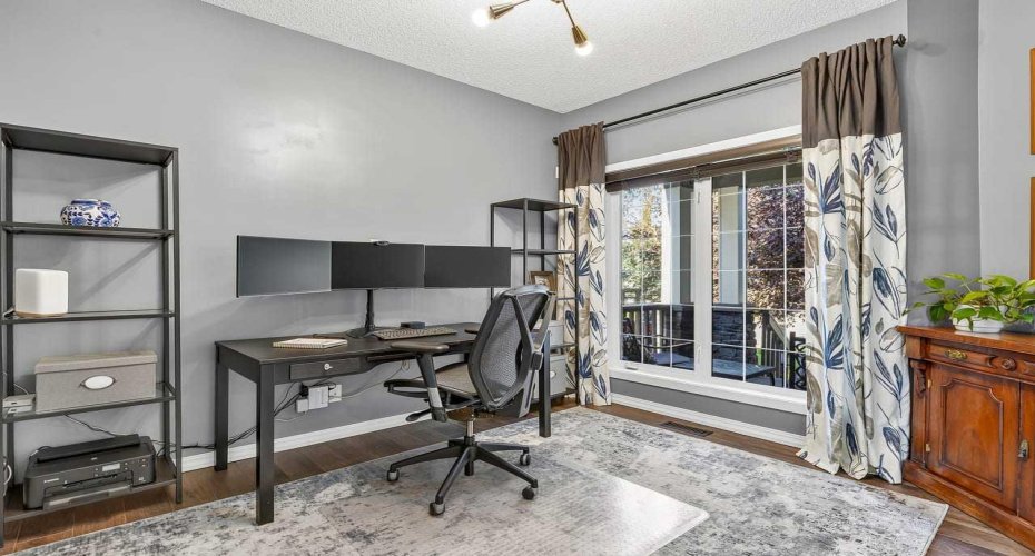 11 Chapala Square, Calgary, Alberta T2X 3T7, 4 Bedroom Bedrooms, 0 ,4 BathroomBathrooms,Residential,For Sale,Chapala,0,A2327382