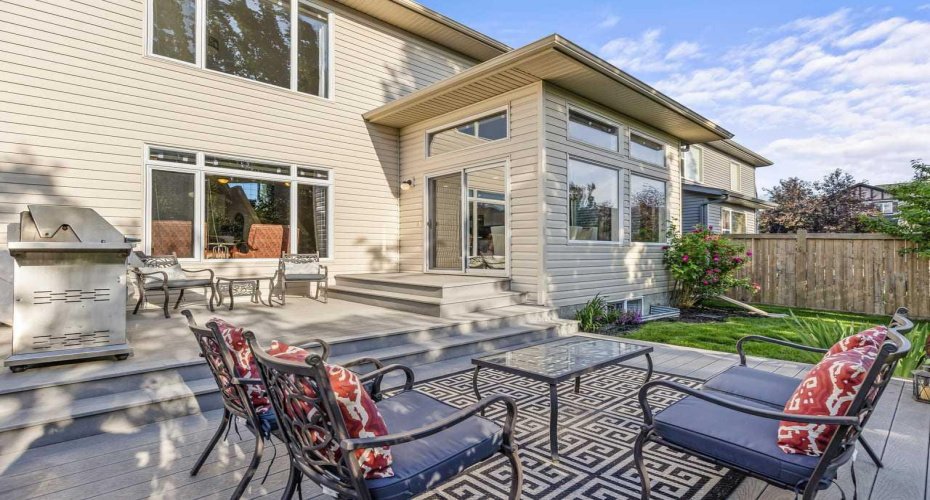 11 Chapala Square, Calgary, Alberta T2X 3T7, 4 Bedroom Bedrooms, 0 ,4 BathroomBathrooms,Residential,For Sale,Chapala,0,A2327382