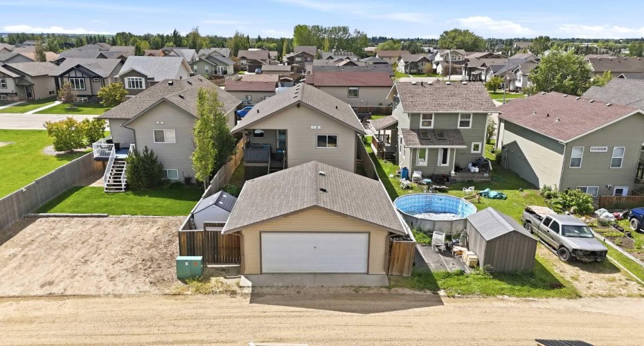 84 Mackenzie Crescent, Lacombe, Alberta T4L 0B3, 4 Bedroom Bedrooms, 0 ,3 BathroomBathrooms,Residential,For Sale,Mackenzie,0,A2327385