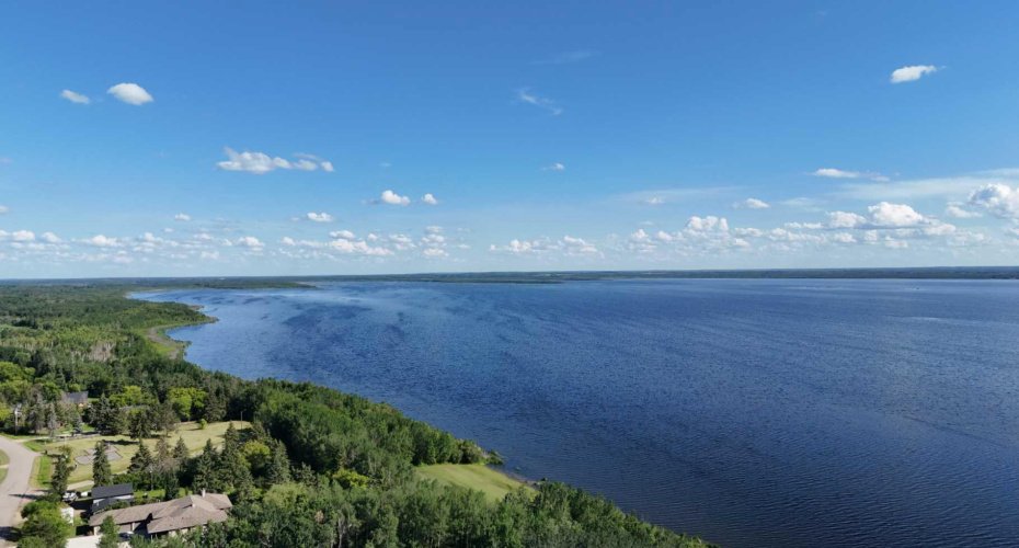 15249 665A Township, Lac La Biche, Alberta T0A2C0, 3 Bedroom Bedrooms, 0 ,1 BathroomBathrooms,Residential,For Sale,665A,0,A2327409