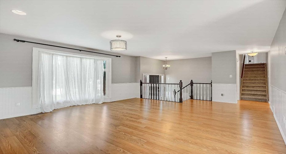 9513 62 Avenue, Grande Prairie, Alberta T8W2E1, 3 Bedroom Bedrooms, 0 ,4 BathroomBathrooms,Residential,For Sale,62,0,A2327419