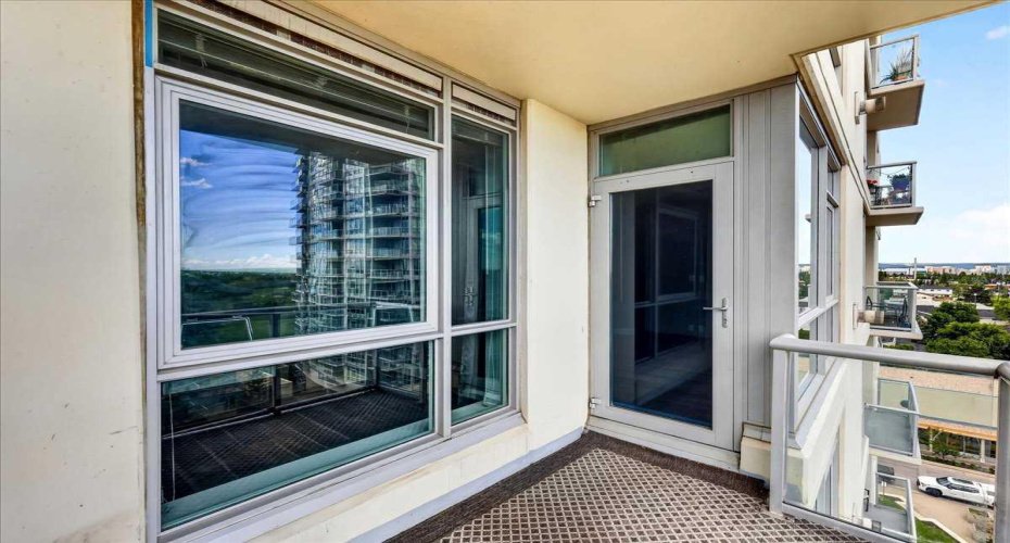 77 Spruce Place, Calgary, Alberta T3C 3X6, 2 Bedroom Bedrooms, 0 ,2 BathroomBathrooms,Residential,For Sale,Spruce,0,A2327430