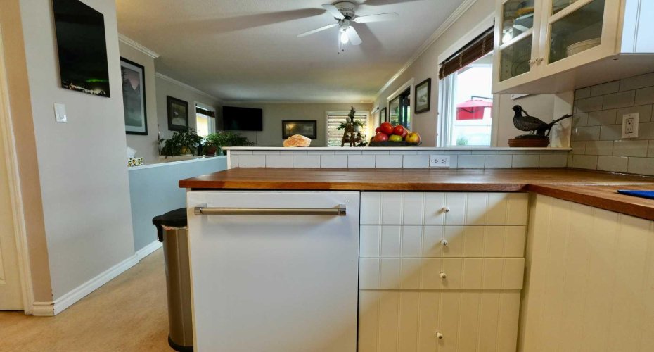 11514 101 Street, Peace River, Alberta T8S 1L9, 5 Bedroom Bedrooms, 0 ,3 BathroomBathrooms,Residential,For Sale,101,0,A2327432