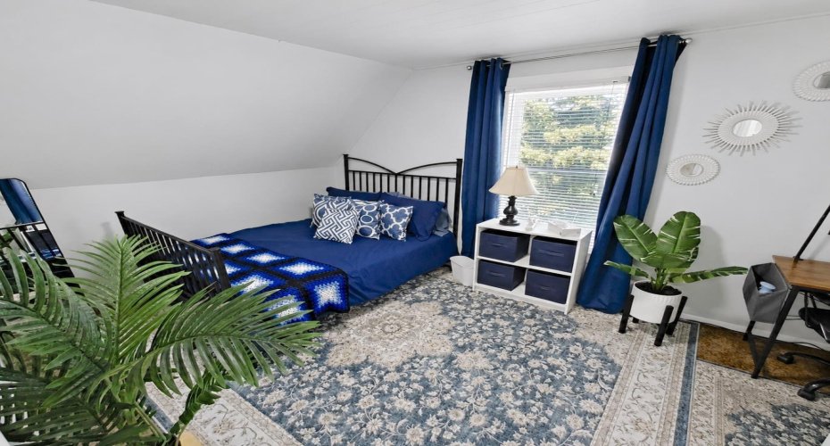 2nd upstairs bedroom