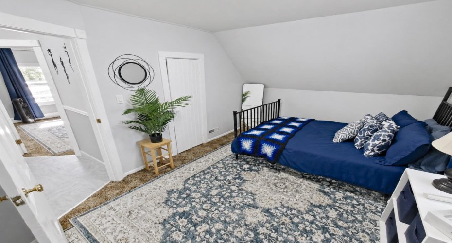 2nd upstairs bedroom