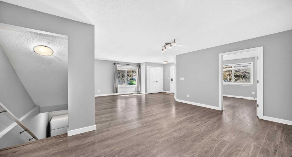 250 Sage Valley Road, Calgary, Alberta T3R 0R6, 3 Bedroom Bedrooms, 0 ,2 BathroomBathrooms,Residential,For Sale,Sage Valley,0,A2327436