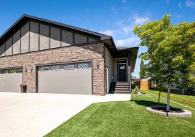 1912 High Park Circle, High River, Alberta T1V 0E7, 3 Bedroom Bedrooms, 0 ,3 BathroomBathrooms,Residential,For Sale,High Park,0,A2327441