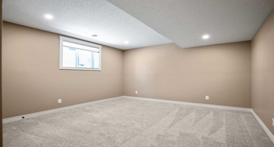 1912 High Park Circle, High River, Alberta T1V 0E7, 3 Bedroom Bedrooms, 0 ,3 BathroomBathrooms,Residential,For Sale,High Park,0,A2327441