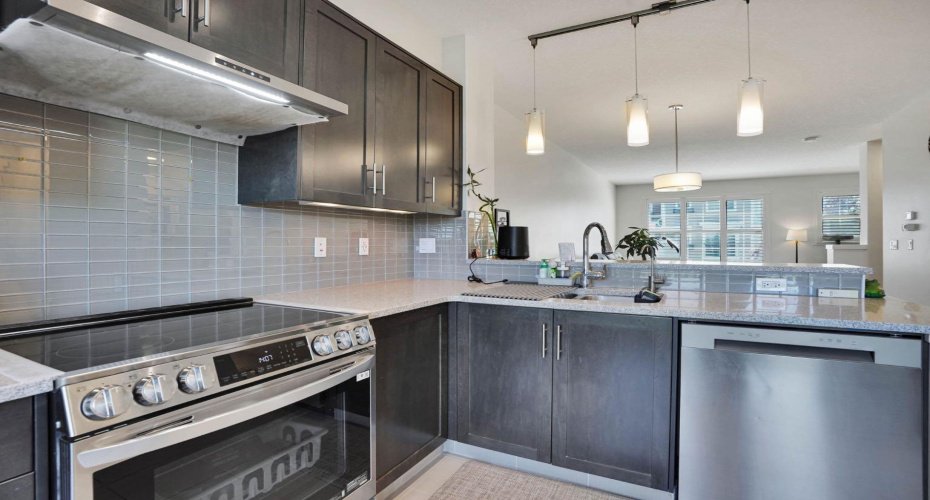 515 Nolanfield Villas, Calgary, Alberta T3R0T9, 2 Bedroom Bedrooms, 0 ,3 BathroomBathrooms,Residential,For Sale,Nolanfield,0,A2327446